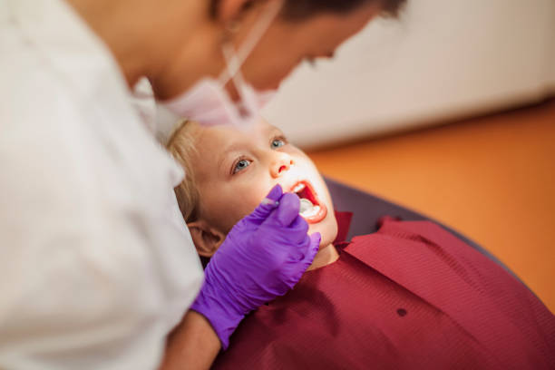 Best Dentist for Tooth Abscess  in Fenton, MI